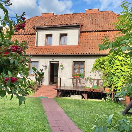 Appartement Dom Nad Krutynia à Ukta Extérieur photo