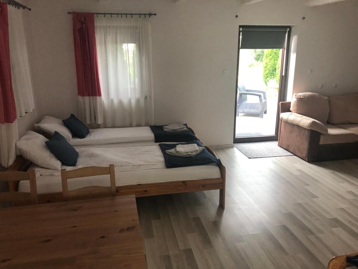 Appartement Dom Nad Krutynia à Ukta Extérieur photo